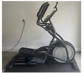 2023 NordicTrack ProForm Pro 9.9 Elliptical Excellent Condition - Garden Grove, CA