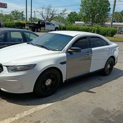 2018 Ford Taurus