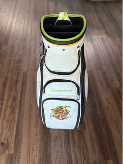 TAYLORMADE GOLF STAFF BAG