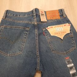 Levis Original Fit Straight  Leg Button Fly 501  31w 32 L