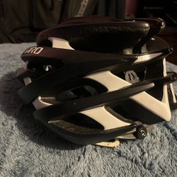 Giro Aeon Black & White Helmet Medium Very Nice!