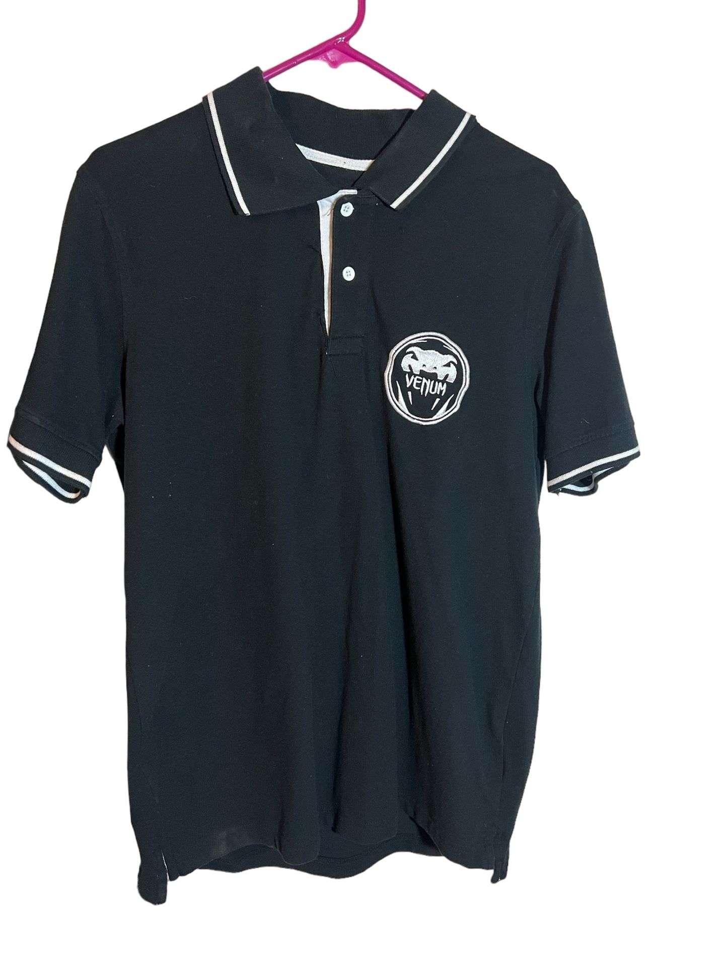 Venum Fighter Series Brazilian Design Polo Size M Labeled as XL but U.S. Mens Medium size pls Check the measurement’s Measurements are sleeve length