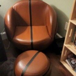 Kids Basketball Chair Cost 499$ Selling 180$ 