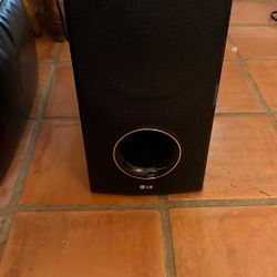 Working LG Companion 2 multimedia speaker
