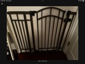 adjustable metal gate