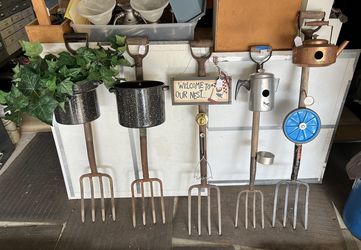 Decorative Pitchforks 