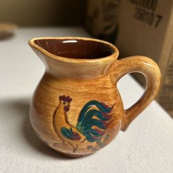 Mini ceramic creamer 