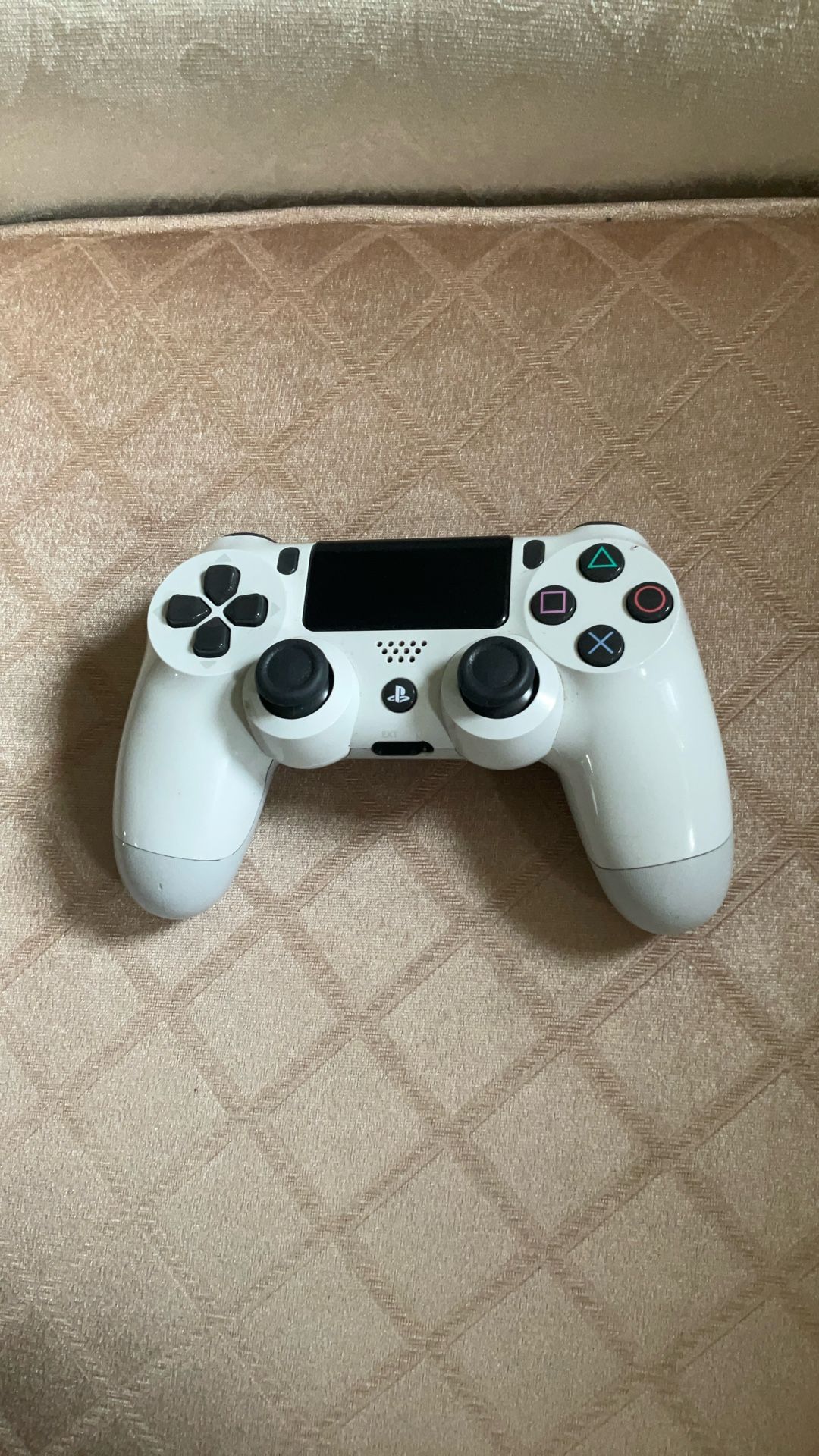 PS4 Controller
