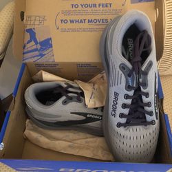 Mens Brooks Running/walking Shoes