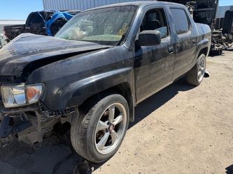 2006 Honda ridgeline for parts only.