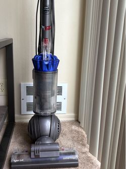 Vacumm Dyson