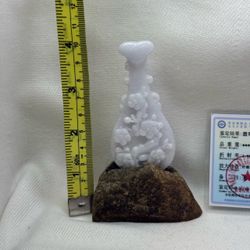 White Jade Carved Vase Figurine with Certificate