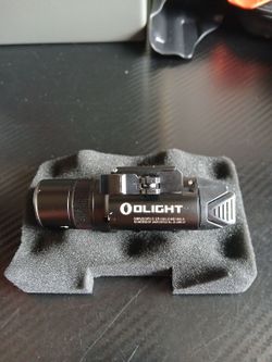 Olight balder pro weapon light/lasr green
