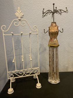 Jewelry holders