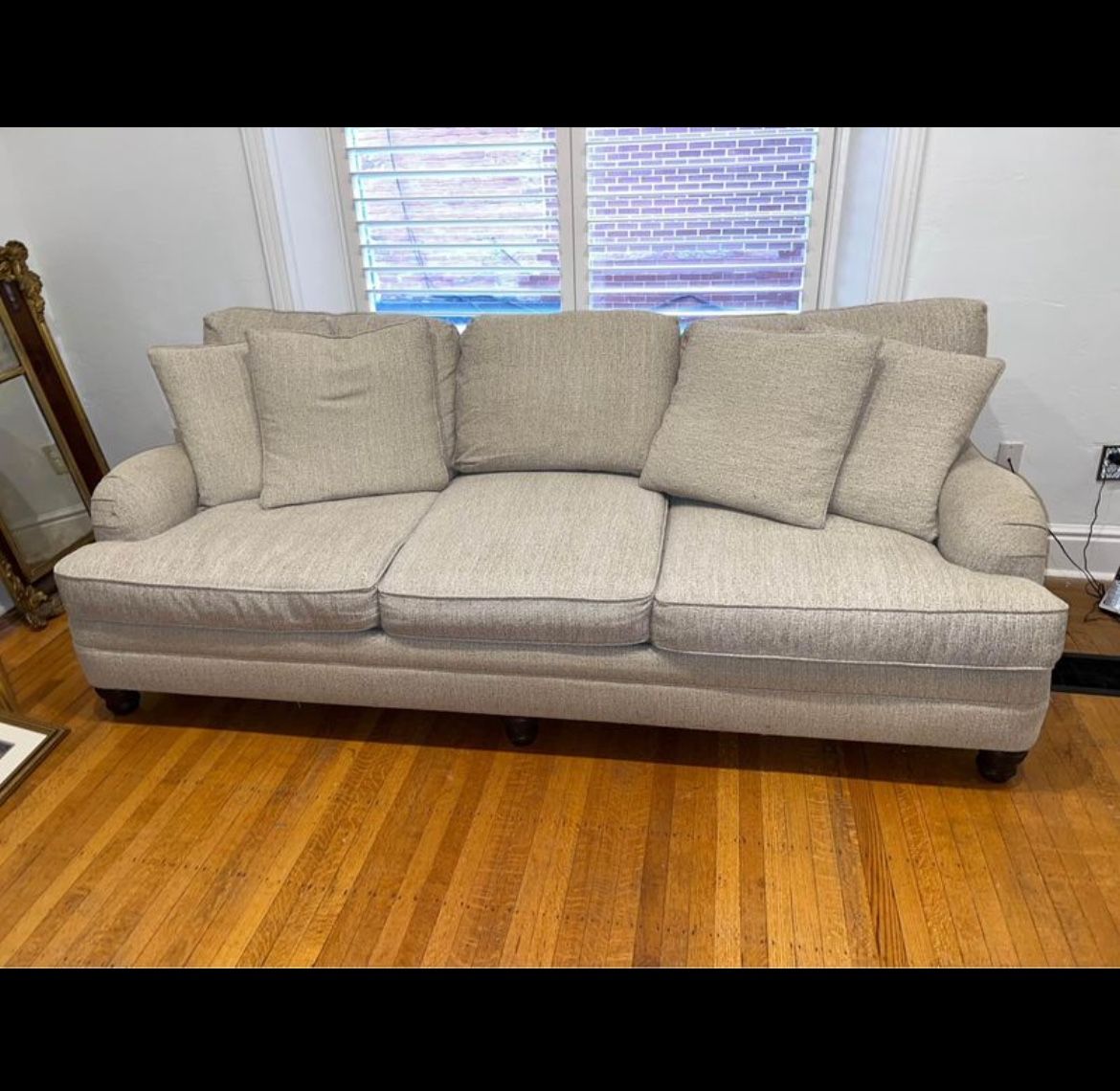 94 X 45 Bernhardt Sofa 