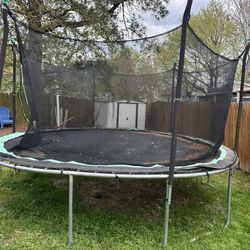 Trampoline 14 Ft-great Condition