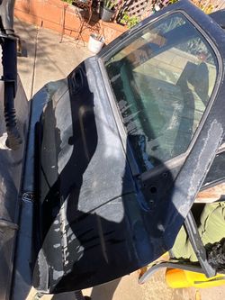 Gmc Yukon 2004 doors