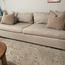 Deep Set Sofa 