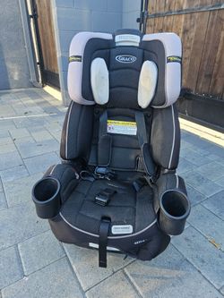 Graco Car Seat 4 in 1