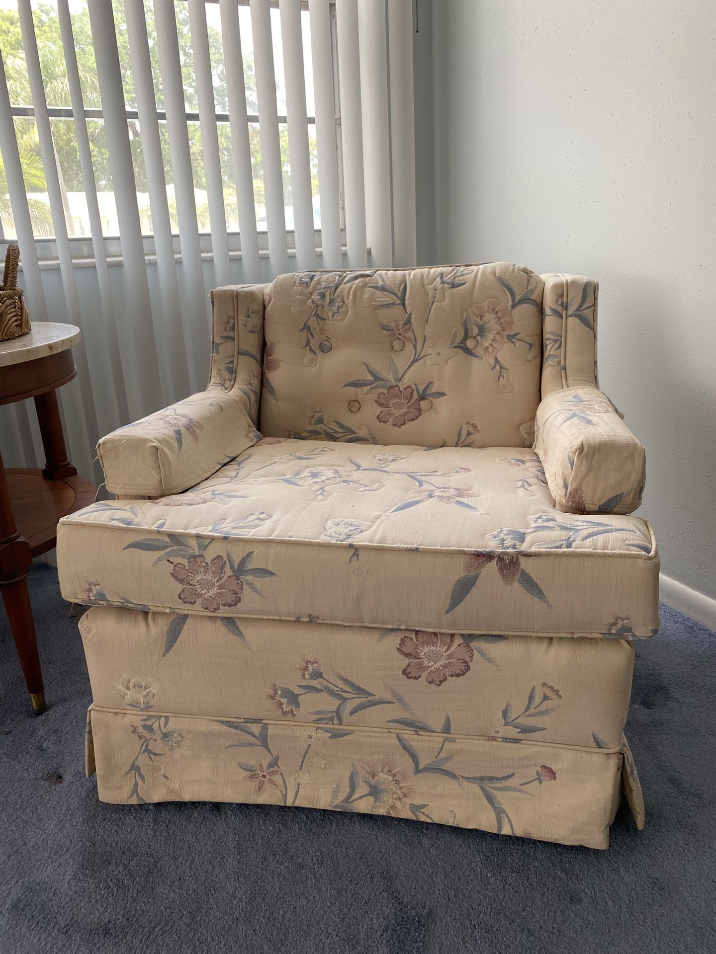 80s Vintage Floral Living Room Chair