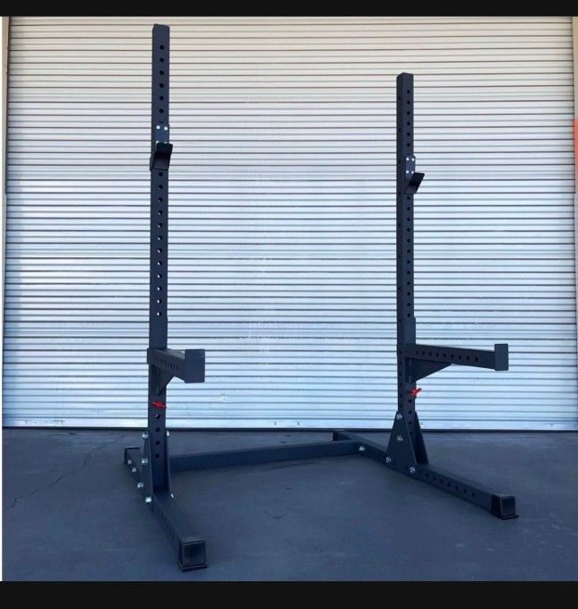 SQUAT RACK