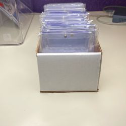 Magnetic One-Touch Lot Of 18 Used