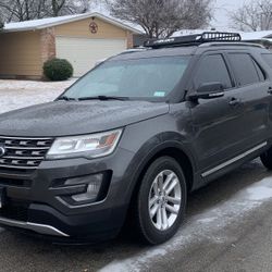 2017 Ford Explorer 