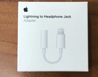 Lightning to Headphone Jack Adapter