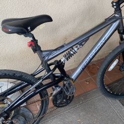 GRAVITY FULL SUSPENSION MOUNTAIN BIKE
