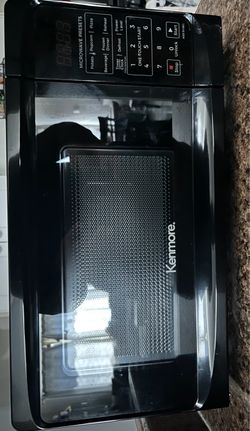 Kenmore Black Countertop Microwave