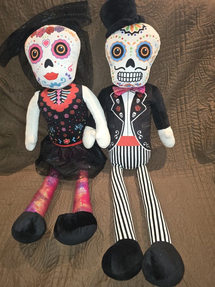 Day Of The Dead Plush Fabric Skull Shelf Sitters Decor/Halloween 35"