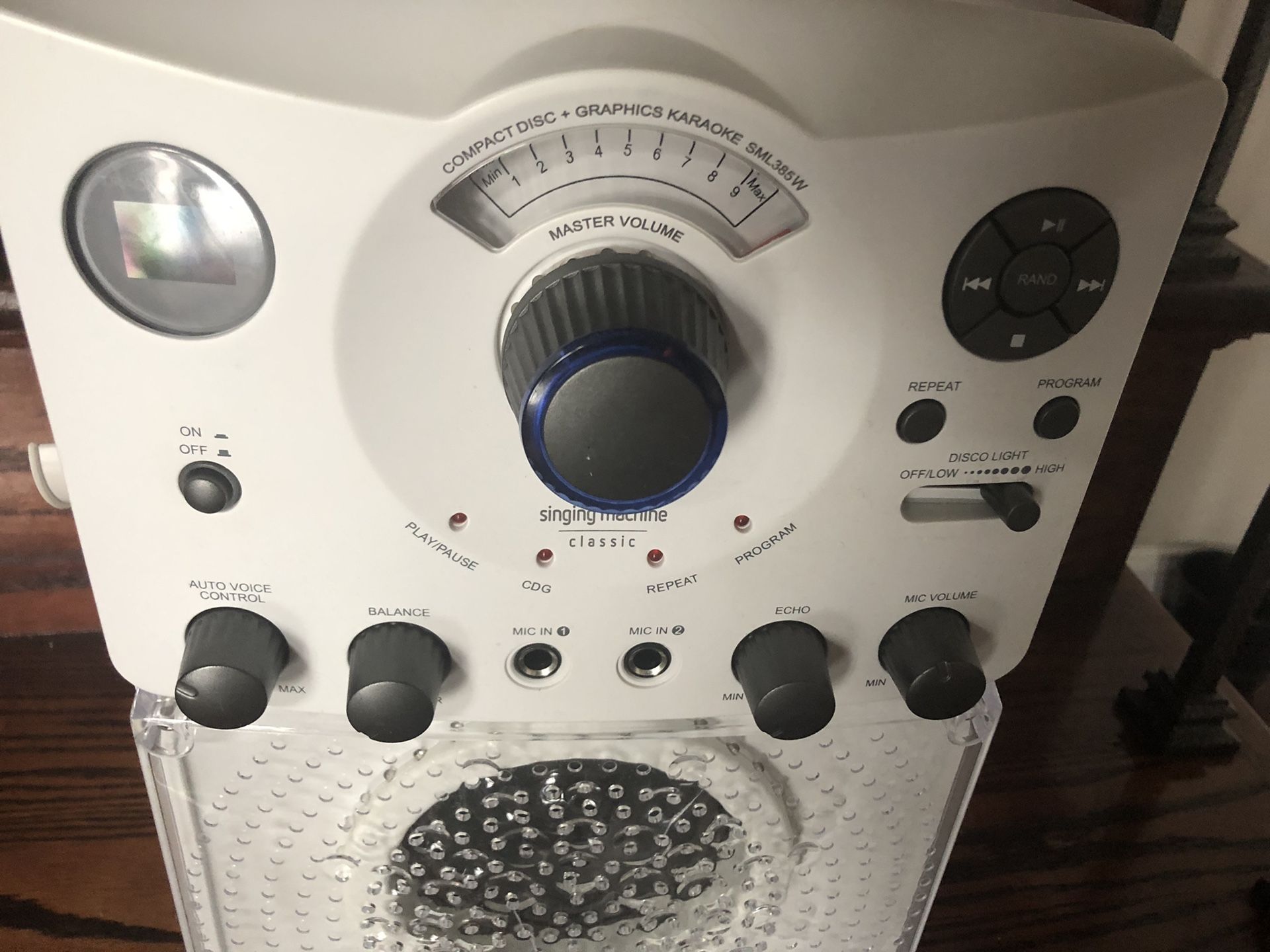 Singing machine classic