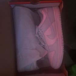 Nike dunks glacier blue