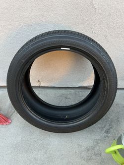Bridgestone Driveguard Run Flat Tire 225/45rf18