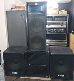 2-18in Legion Subs 1-18in Peavey Sub and 1 Jbl 2x15in