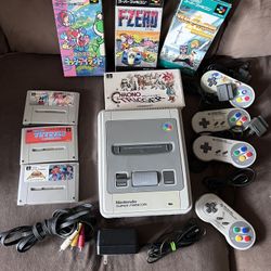 Super Famicom And Game