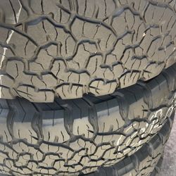 4 Llantas Usadas BFGoodrich Ko2 Lt 265/70/17 $270 Las 4