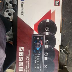 4 Speakers And Radio Bluetooth  And Voice Activation
