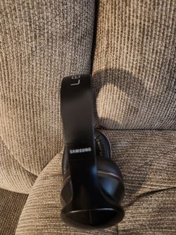 Samsung Bluetooth Headphones