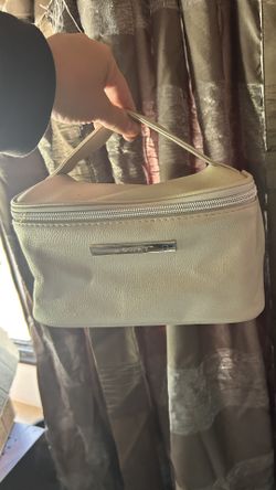 Monat Travel Accessories Bag