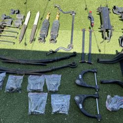 Pro Comp 6-Inch Stage 1 Lift Kit + OEM TRD Parts