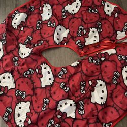 Hello Kitty Tree Skirt
