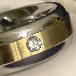 10kt gold Diamond Ring New!!!!!