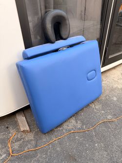 Free Massage table