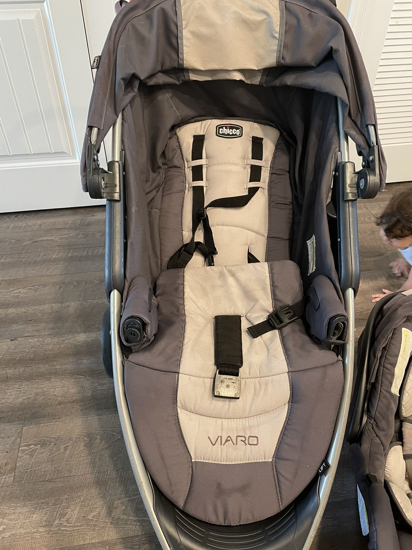 Chicco Bravo Trio Travel System - Camden