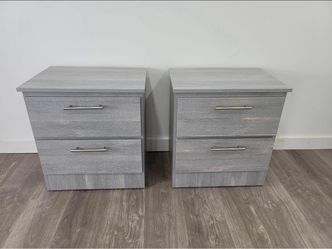 Nightstands-Mesitas de noche