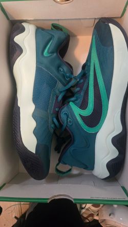 Size 11 brand new never worn