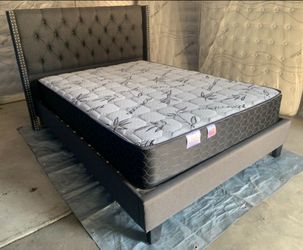 Queen Gray Bed With Nice 10” Mattress Included 📍 