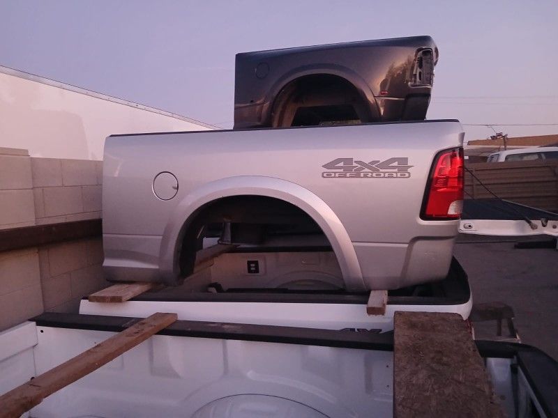 Mega Short Bed Dodge Ram 6'4"