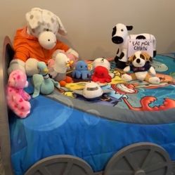 🚂 Kids Train Bed – Perfect for Your Child’s Room!